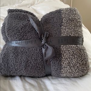 Barefoot Dreams blanket